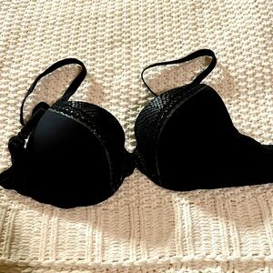 Body by Victoria: Victoria’s Secret Shimmer Perfect Shape Bra